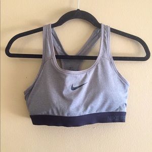 NIKE PRO sports bra XS